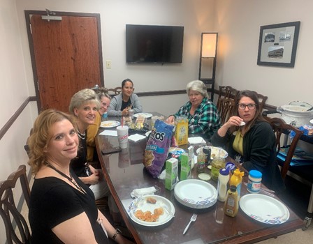 administrative-staff-pic1